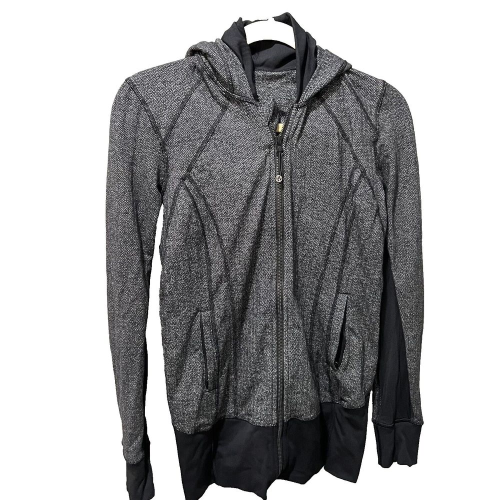 Lululemon Women Daily Practice Jacket 8 Black Herringbone Hooded Zip Long Sleeve